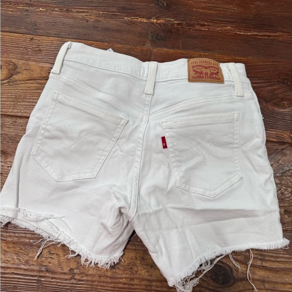 Levi's White Women's Denim Cutoff Shorts size 26 great shape